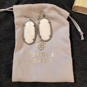 Kendra Scott Elle Earrings